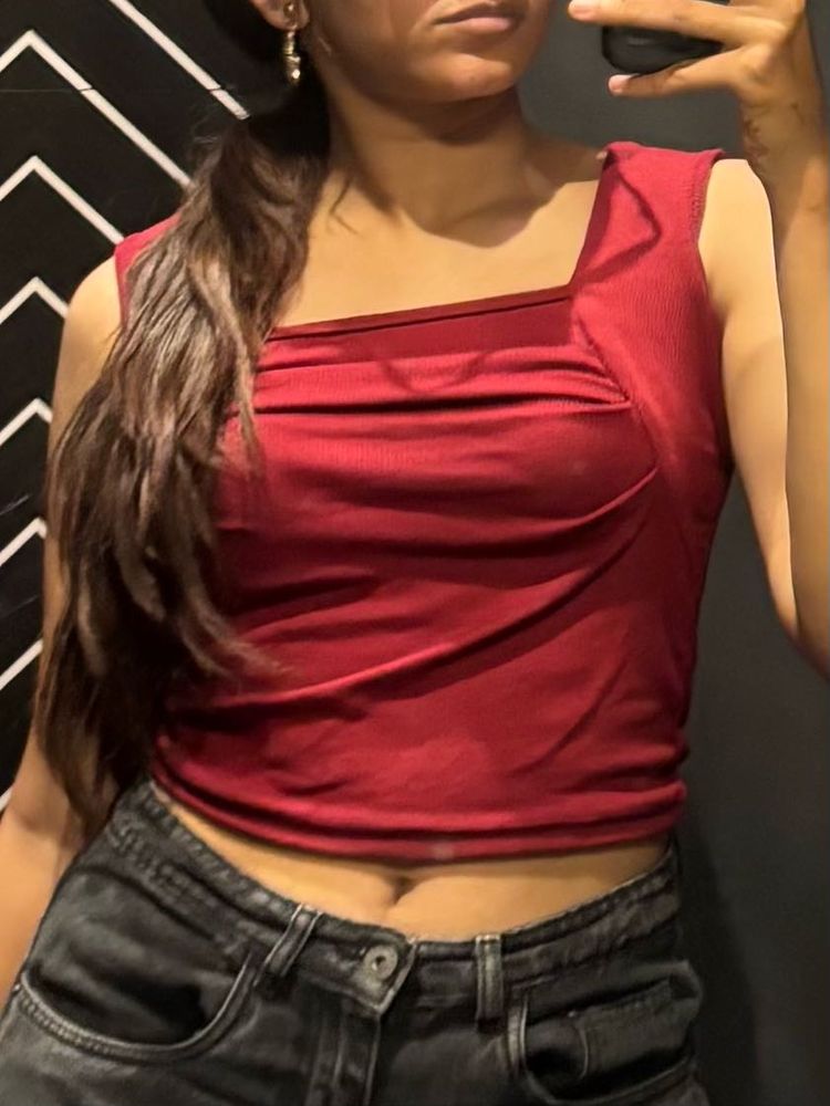 Chic Red Square Neck Ruched Top