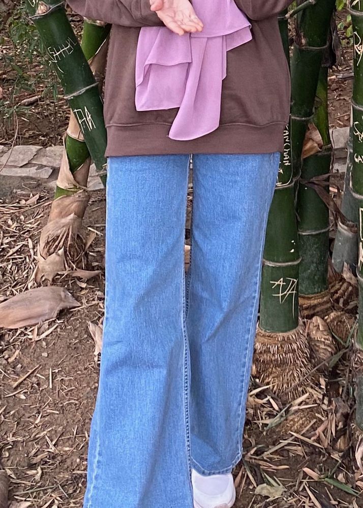 Classic Blue Wide-Leg Jeans