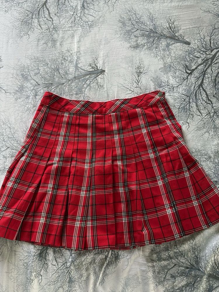 Red Plaid Pleated Mini Skirt