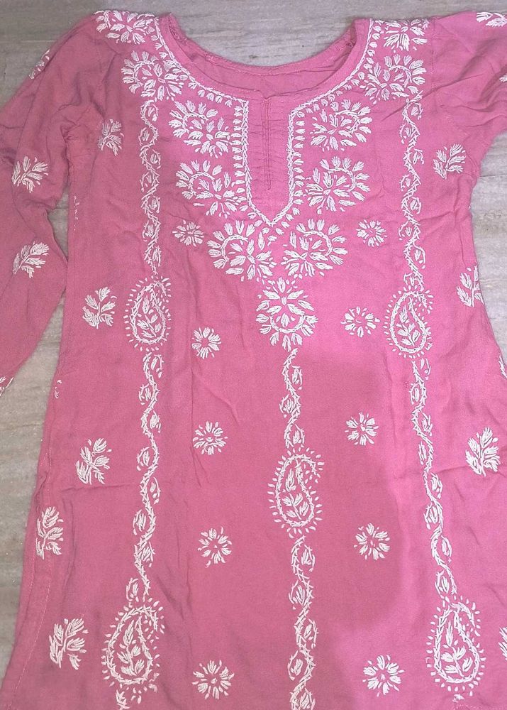 Pink Embroidered Cotton Kurta
