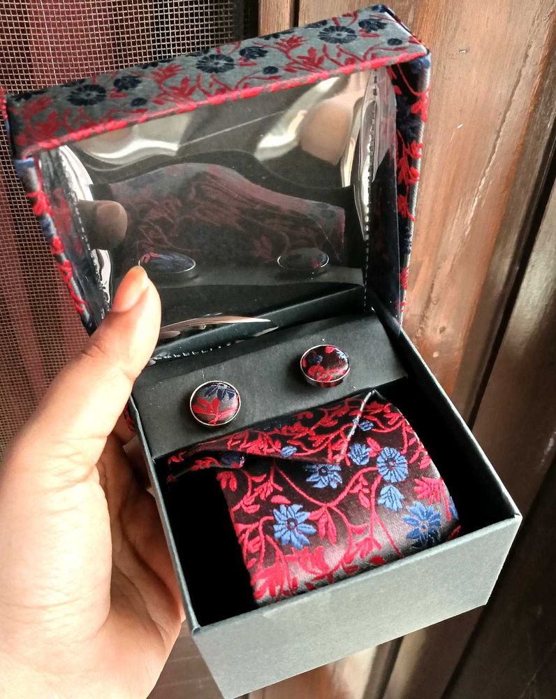 Mens Premium tie