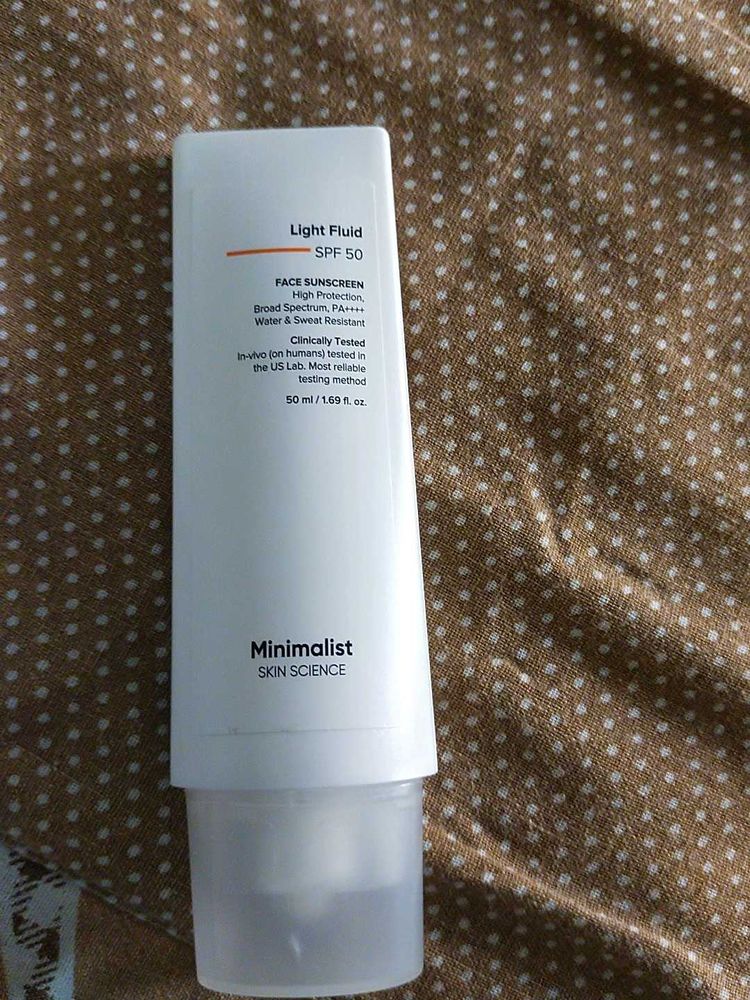 Minimalist Light Fluid SPF 50 Sunscreen