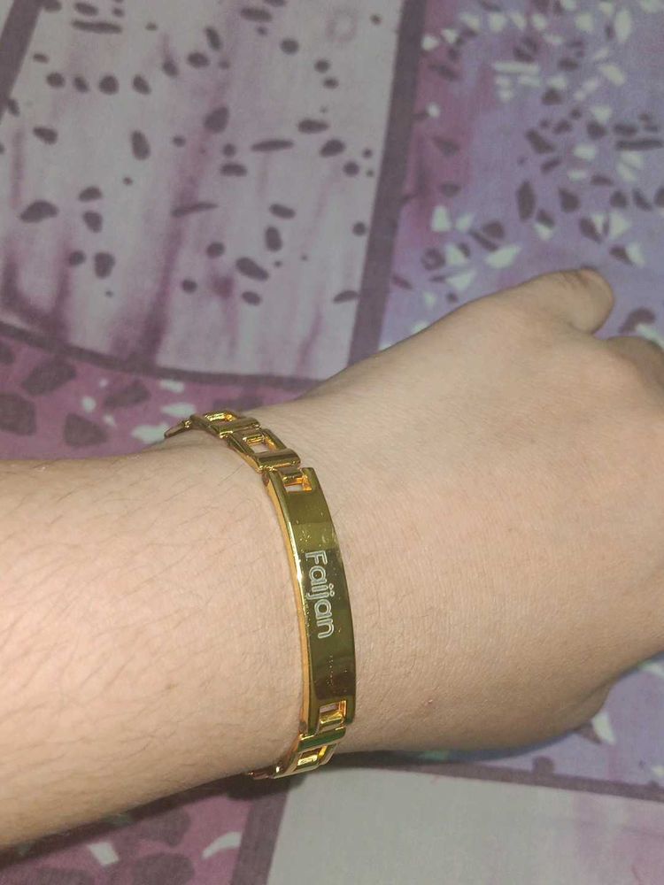 Elegant Gold Plated Bracelet