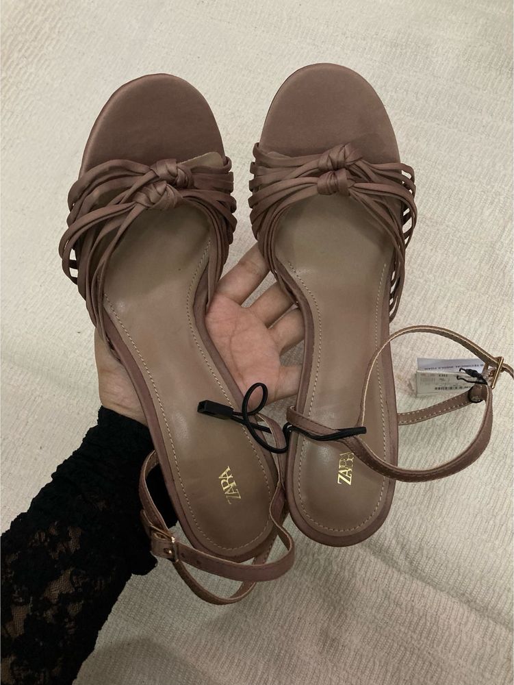 Zara brown heels