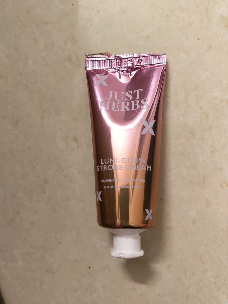 JUST HERBS STROBE CREAM and Lip tint combo