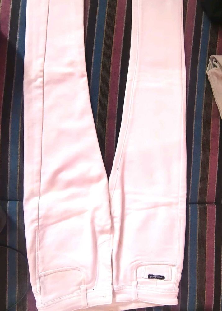 Women's  and men White Jeans like new