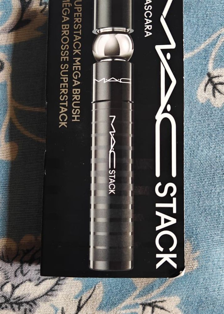 MAC Stack Mascara