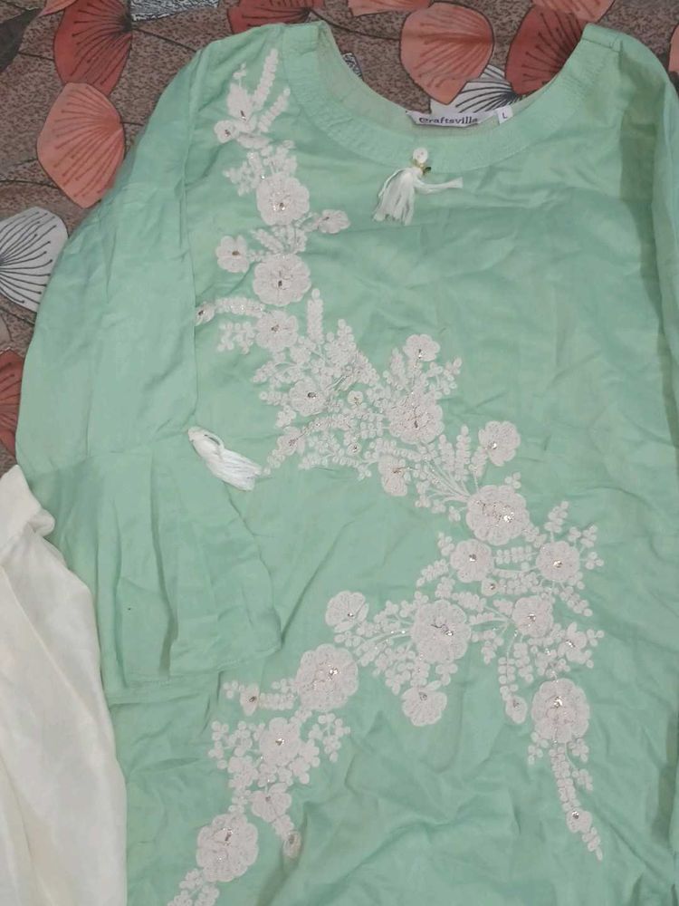 apple cut high-low top n Dhoti pant