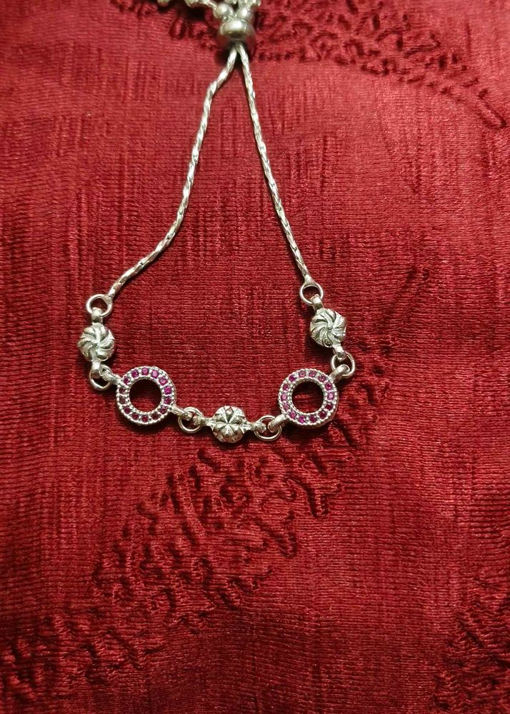 Charming pure Silver Bracelet with Red Stones