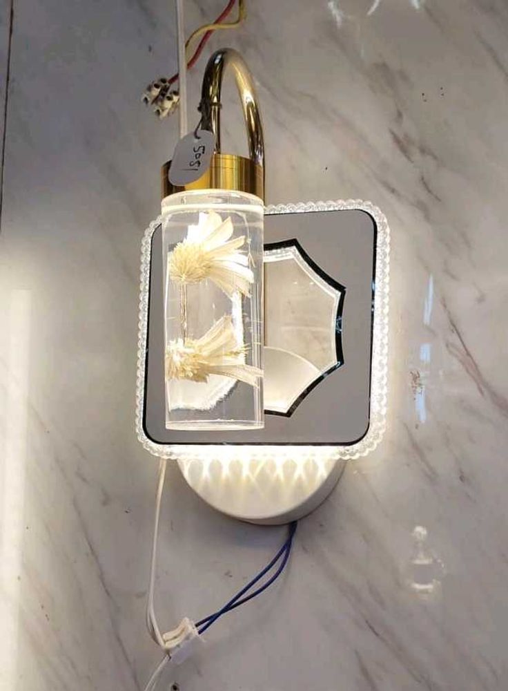 Elegant Wall Sconce with Dried Flowers