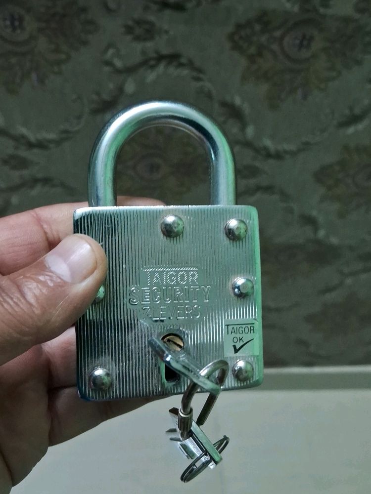 Vintage Taigor Security Lever Padlock🆕🤍