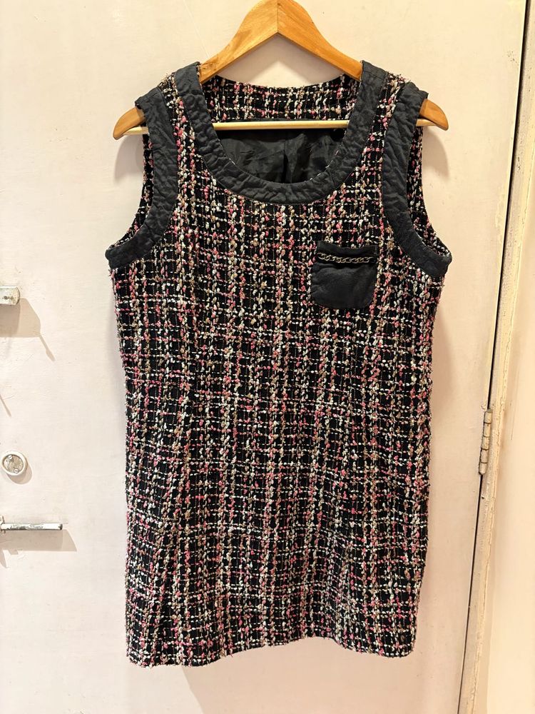 Chic Tweed Sleeveless Mini Dress
