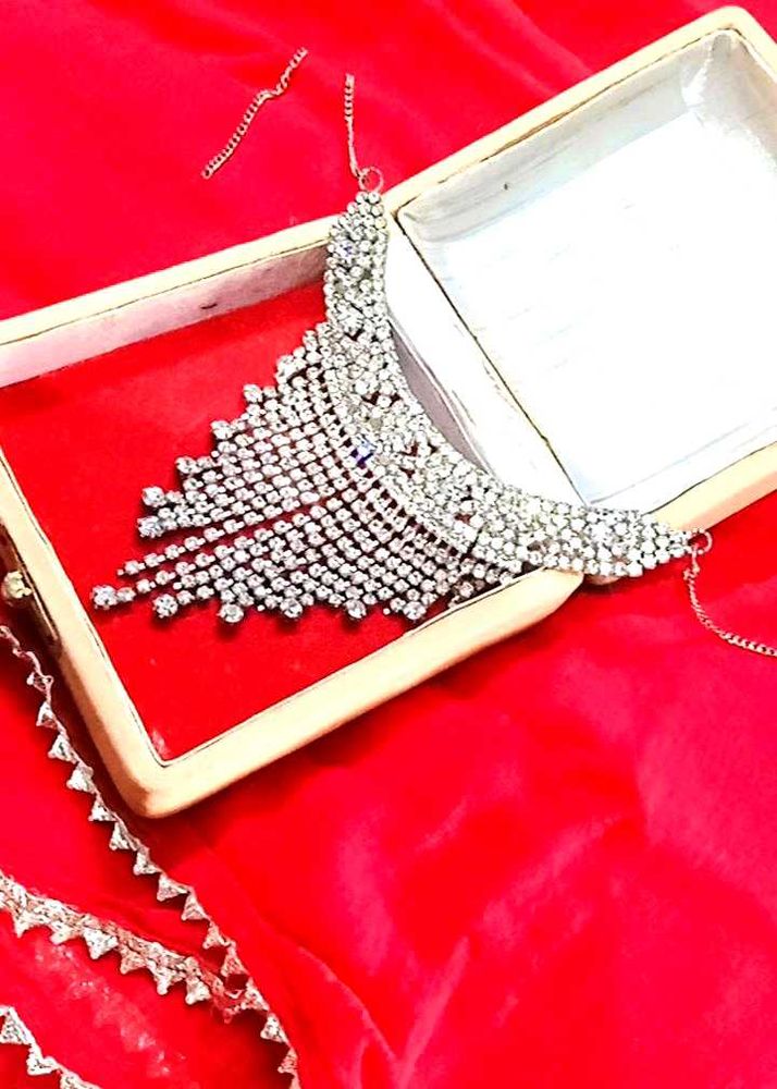 Stunning Rhinestone Statement Necklace