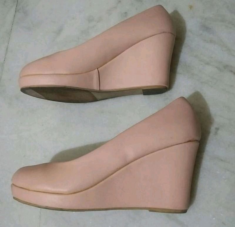 wedges heels