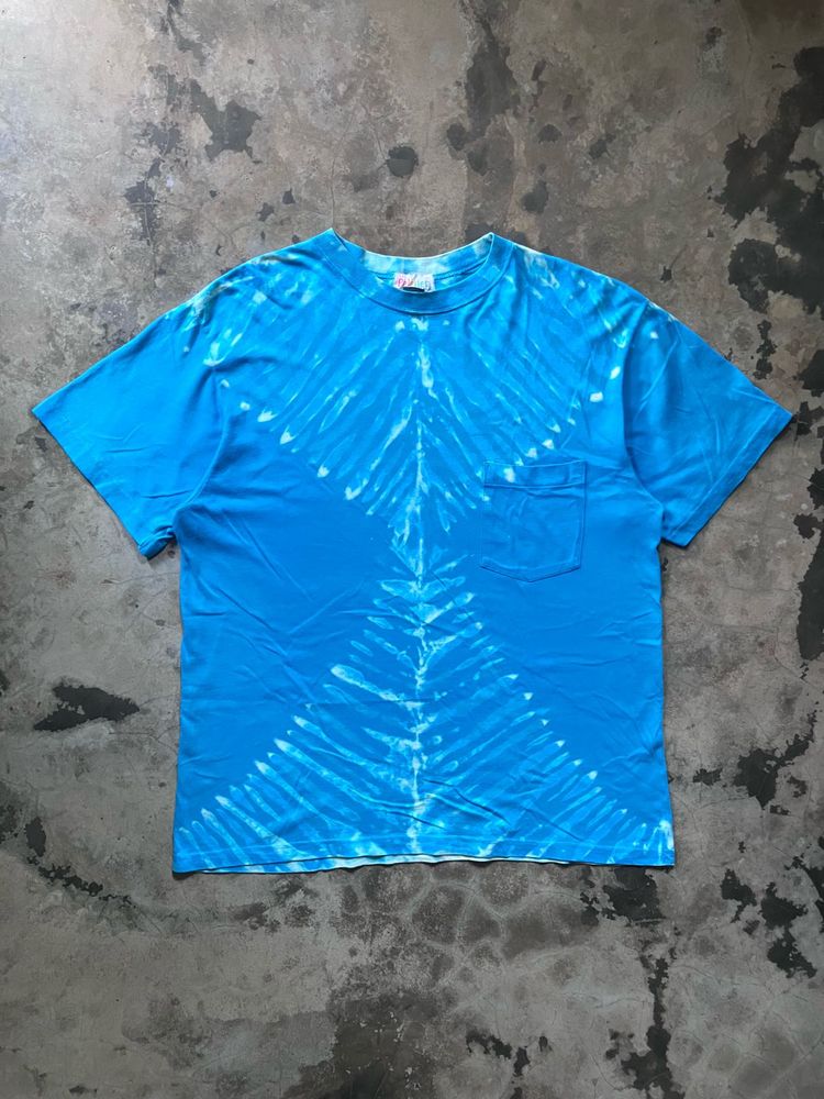 PALETTES Blue Tie-Dye Pocket T-Shirt