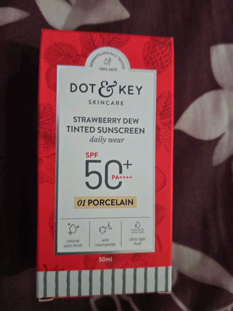 Dot &amp; Key Strawberry Dew Tinted Sunscreen