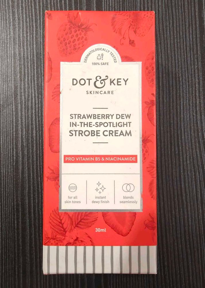 DOT &amp; KEY STRAWBERRY DEW STROBE CREAM