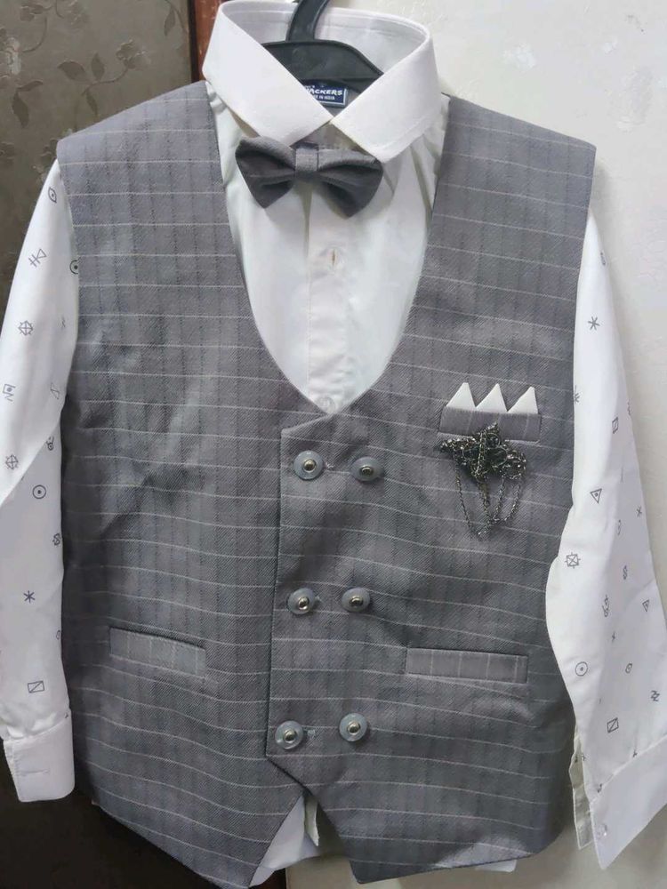 Boys' Grey  White Patterned Shirt