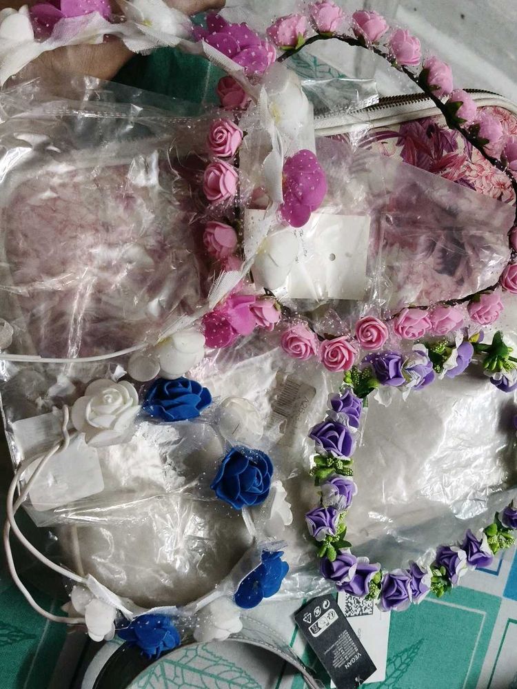 Floral Headbands &amp; Hair Wreaths
