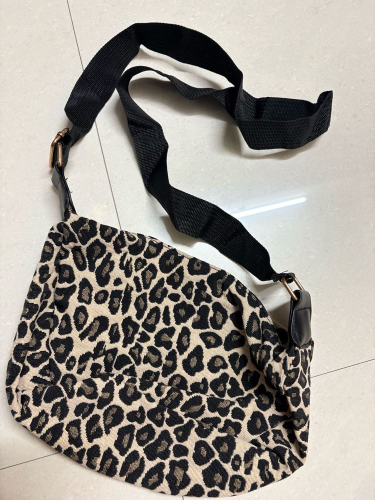 Singapore Shein Leopard Print Fanny Pack