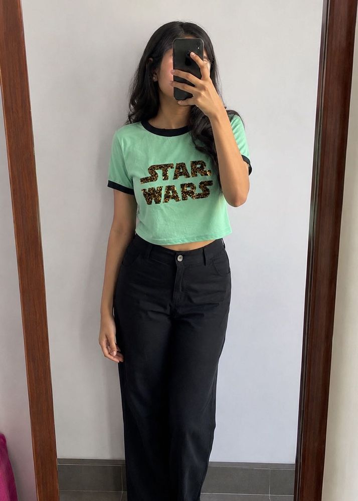 Star Wars Graphic Crop Top