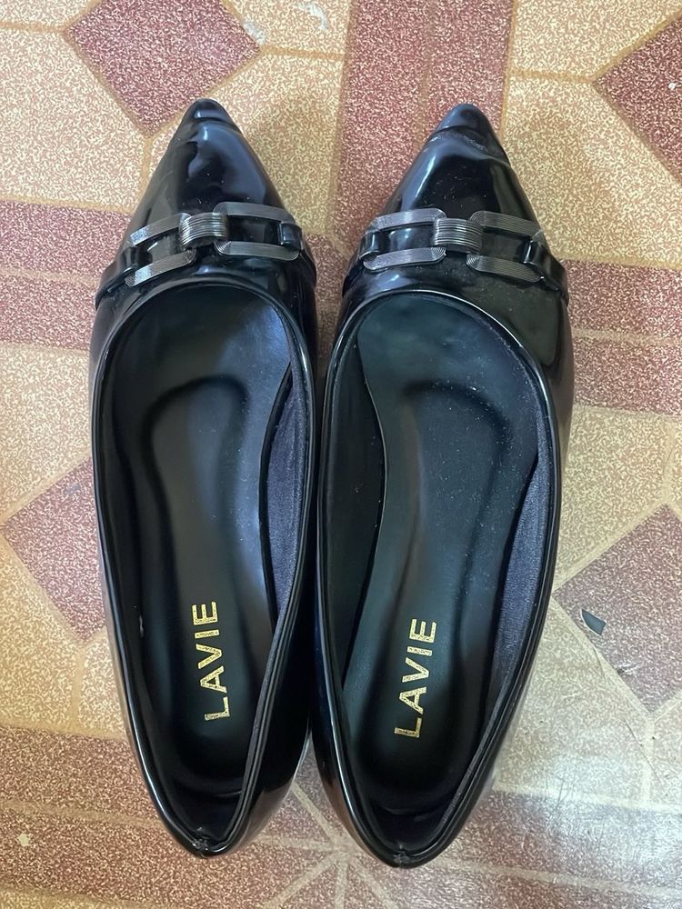 Lavie Black Patent Pointed Flats