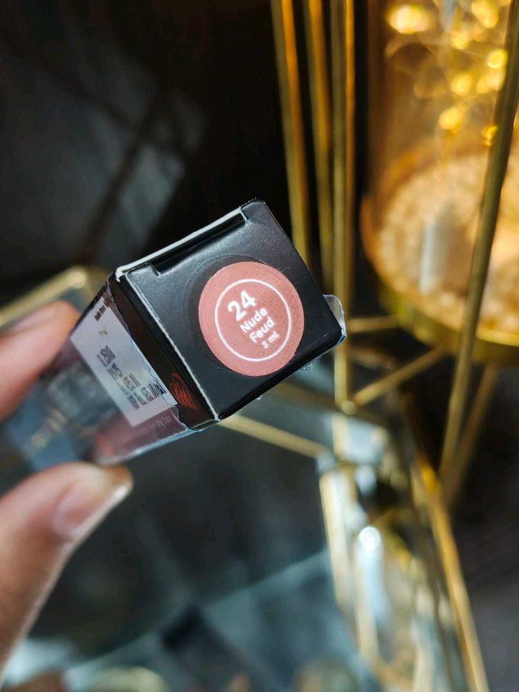 Nude Feud Lipstick - Shade 24