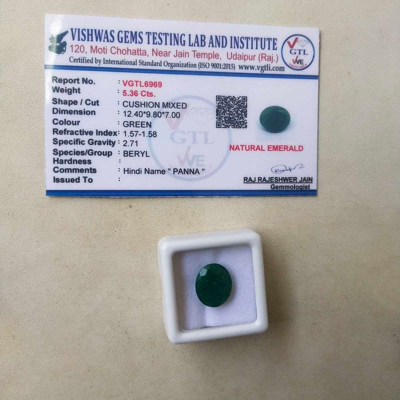 Combo Of Two Gemstone( panna)