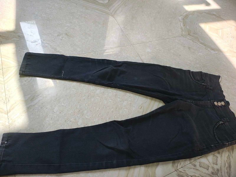 Stylish Dark Wash Denim Jeans