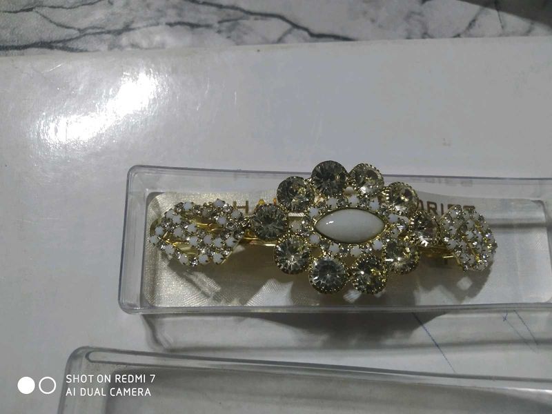 Elegant Rhinestone Hair Clip