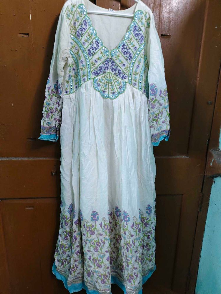 White&amp;Lilac floral Cotton Embroidered Kurta