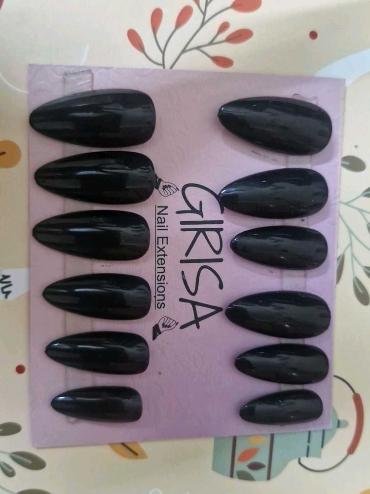 Grisa Nail Extensions