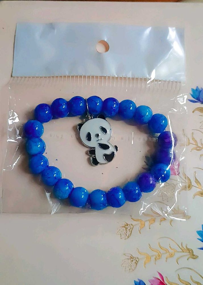 🔥SALE🔥 Crackle Bead Bracelet With Panda Charm
