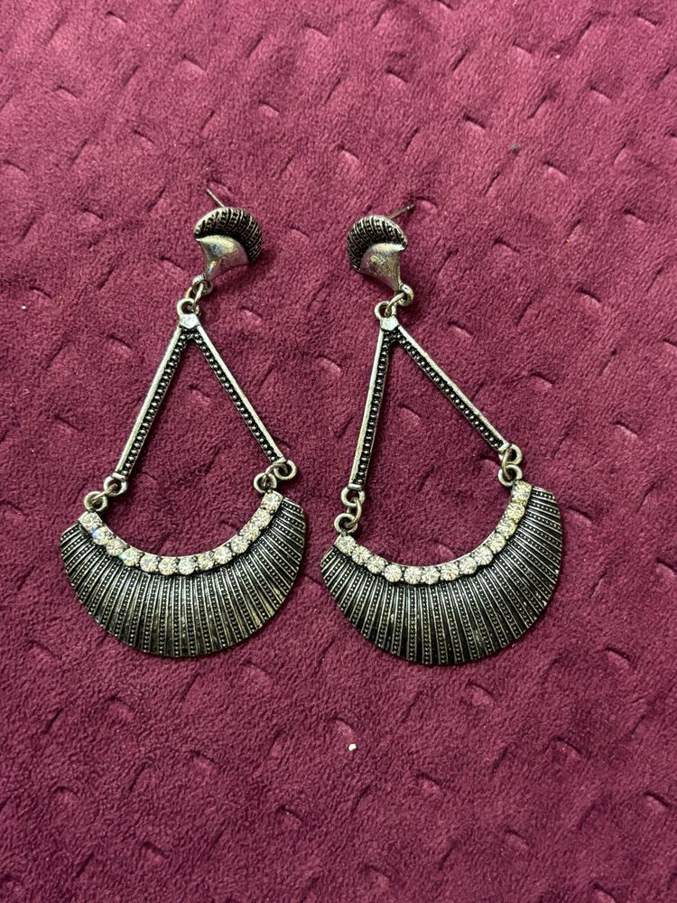 Bohemian Dangle Earrings with Rhinestones