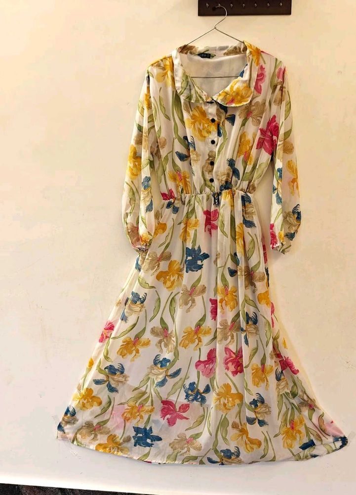 Flowy Floral Midi Dress
