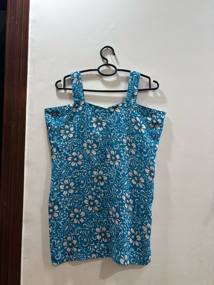 Blue Floral Print Sleeveless short kurti
