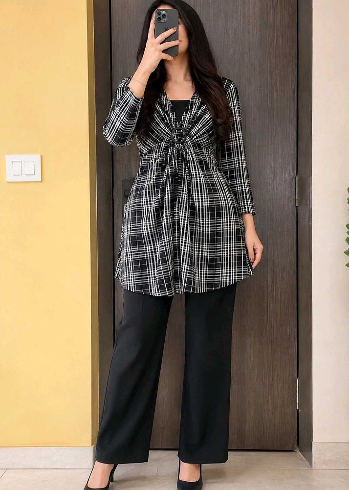 Chic Plaid Dress with Ring Detail