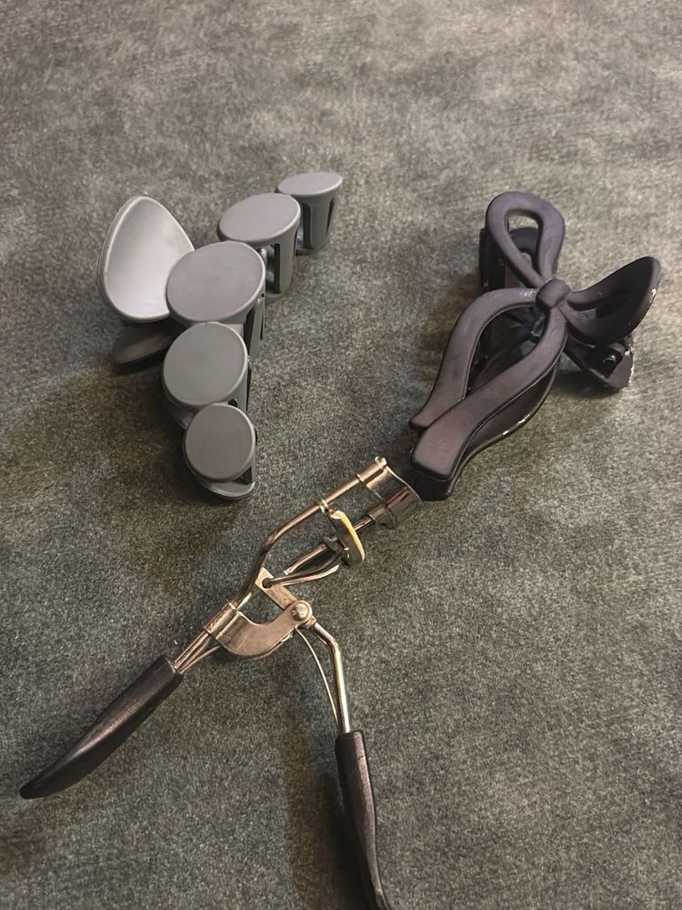 Eyelash Curler &amp; Hair Clips Set