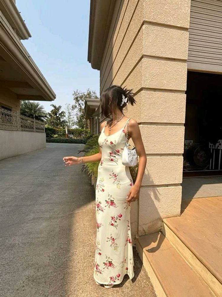 NEWME Cream Floral Spaghetti Straps Dress