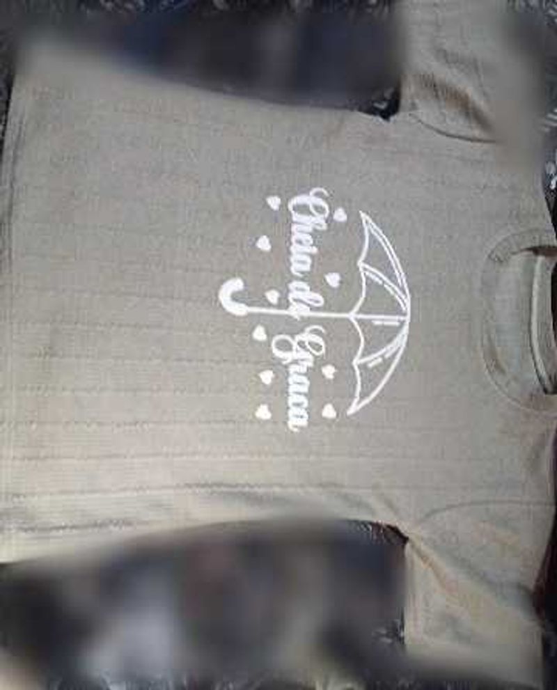 Cute Umbrella Graphic T-Shirt