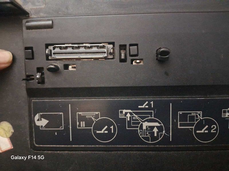 dockstation of Lenovo laptop