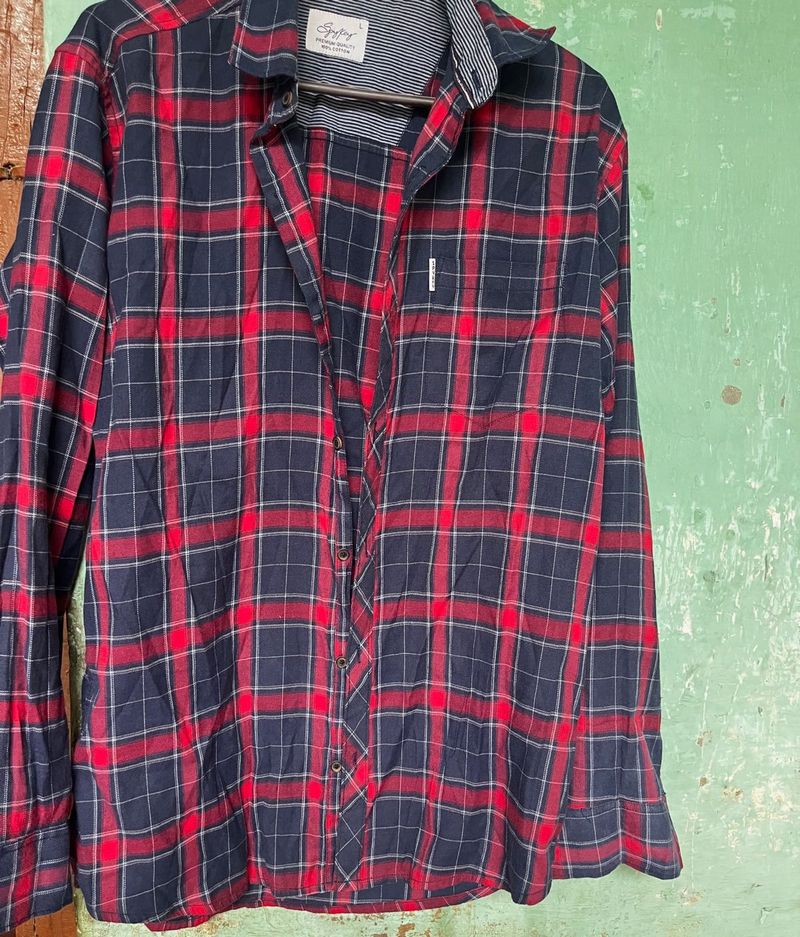 Men's Red and Navy Plaid Long Sleeve Shirt