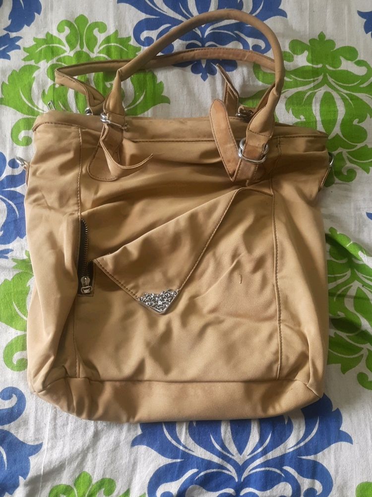 Big Shoulder Bag With Many Compartments