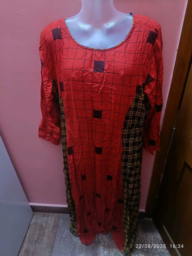 4xl Full Length Red &amp; Black Kurta