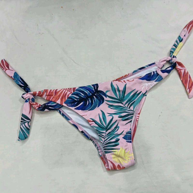 ❤️‍🔥 Tropical Print Tie-Side Bikini Bottom