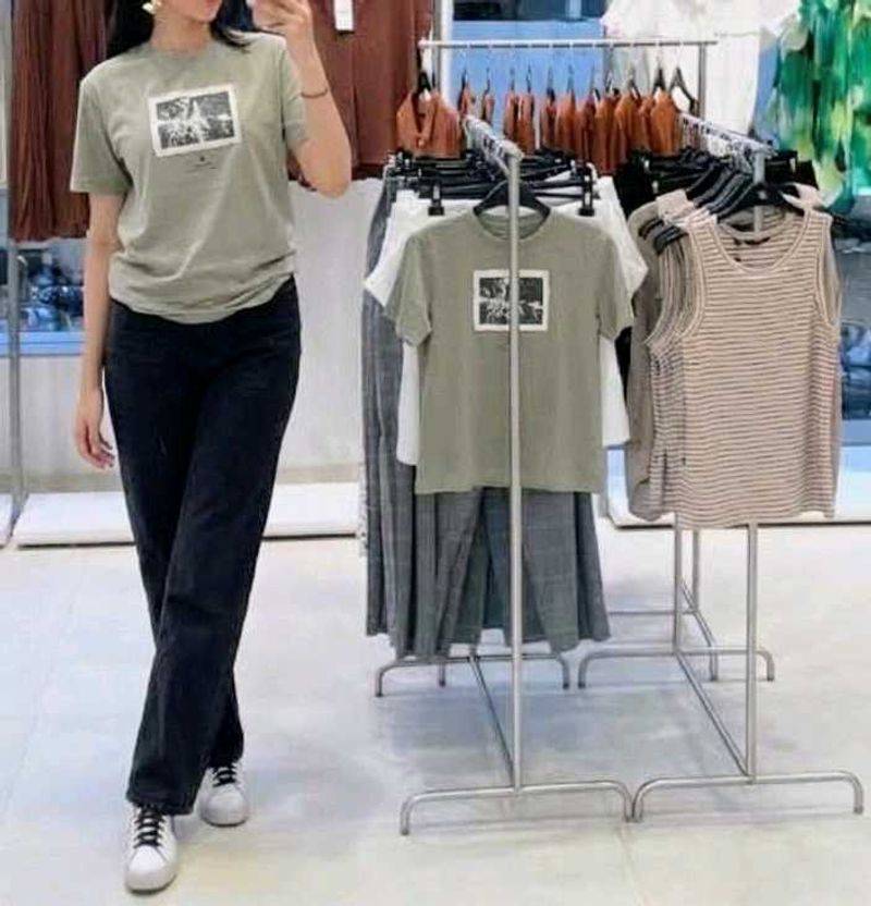 Olive Green YOUSTA women Print Relaxed T-Shirt