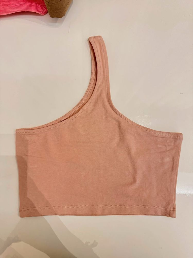 ❗️Peach One Shoulder Crop Top❗️