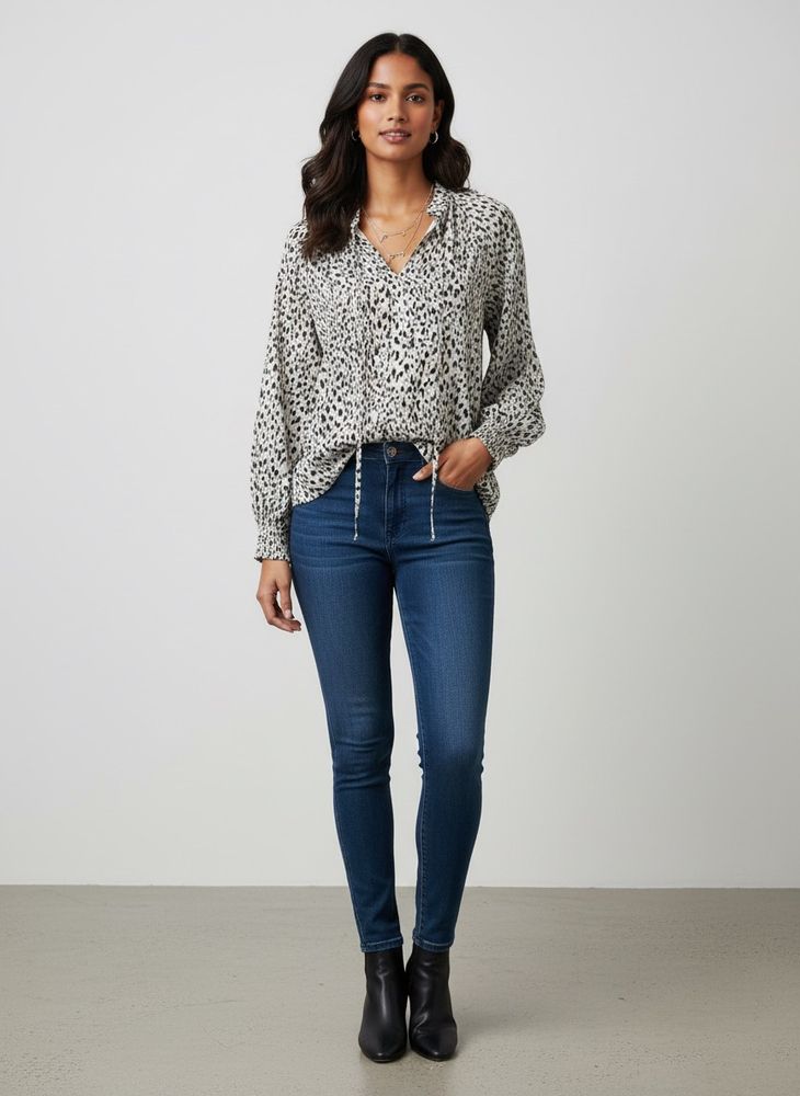 Chic Leopard Print Blouse
