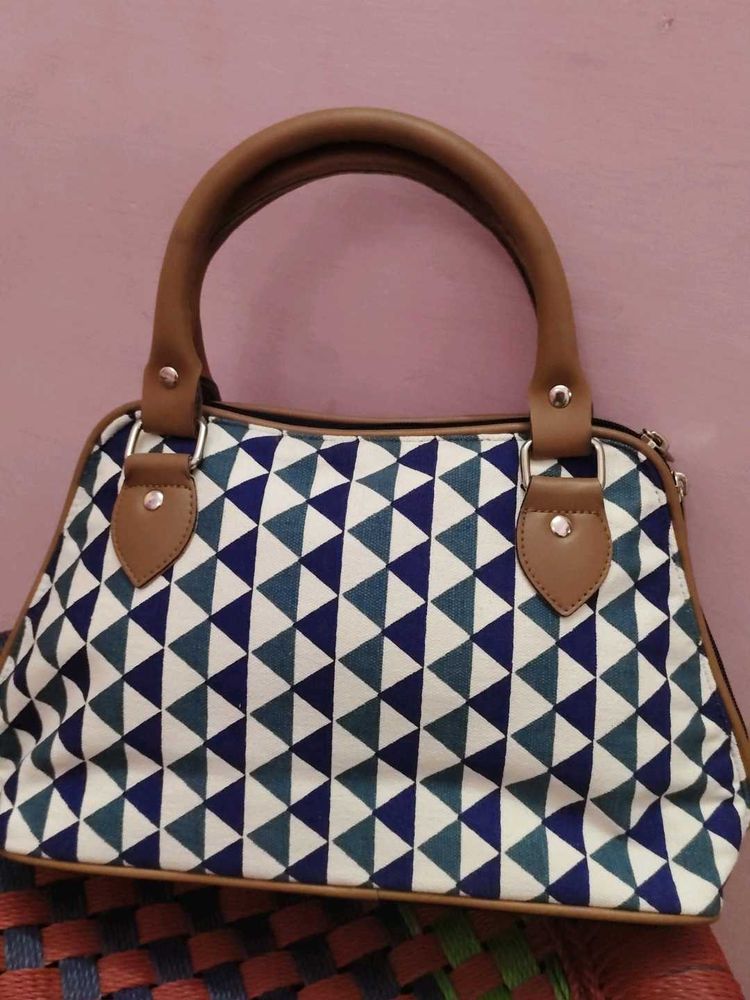 Triangle Pattern Handbag