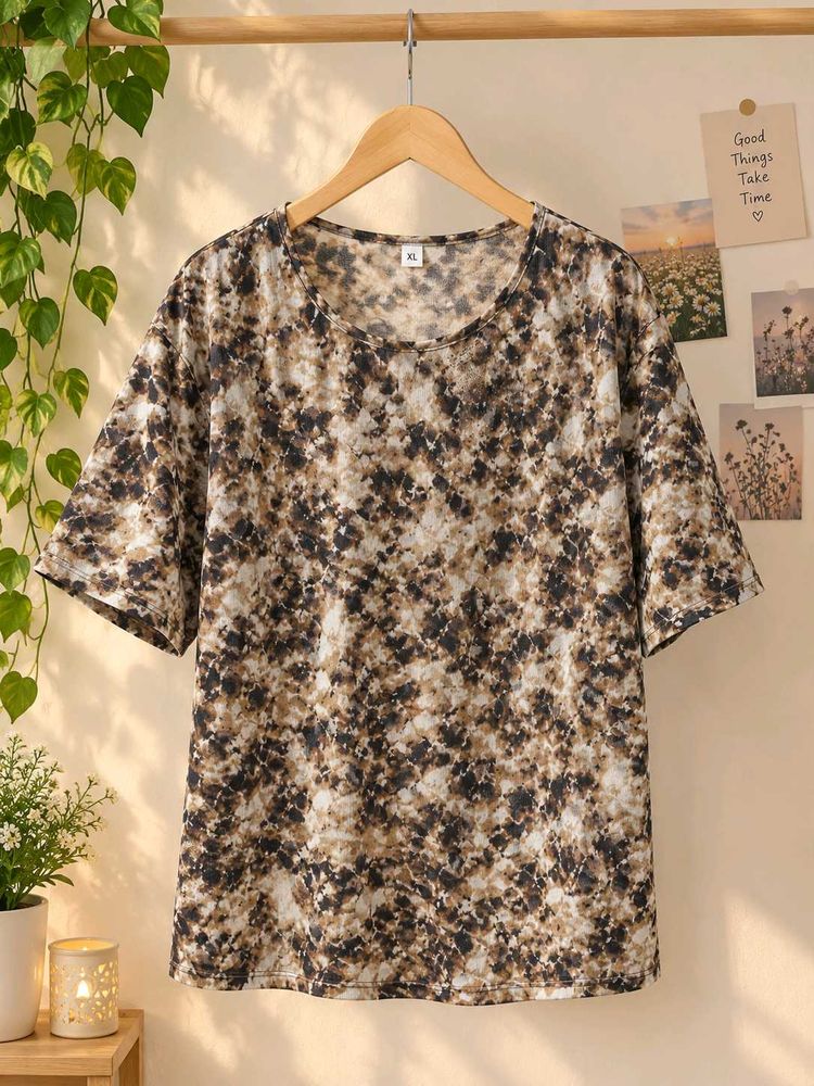 Stylish Abstract Print T-Shirt